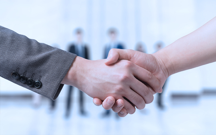 联系凯发一触即发